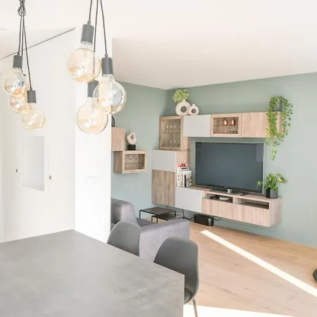 1 Bedroom With Ac * Parigi