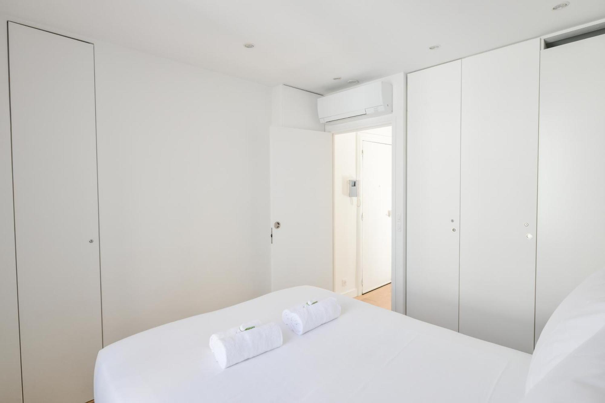 1 Bedroom With Ac Appartamento *