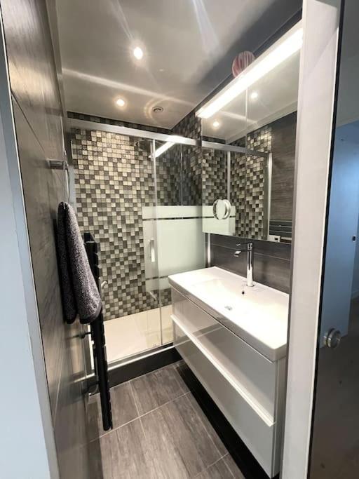 1 Bedroom With Ac Appartamento